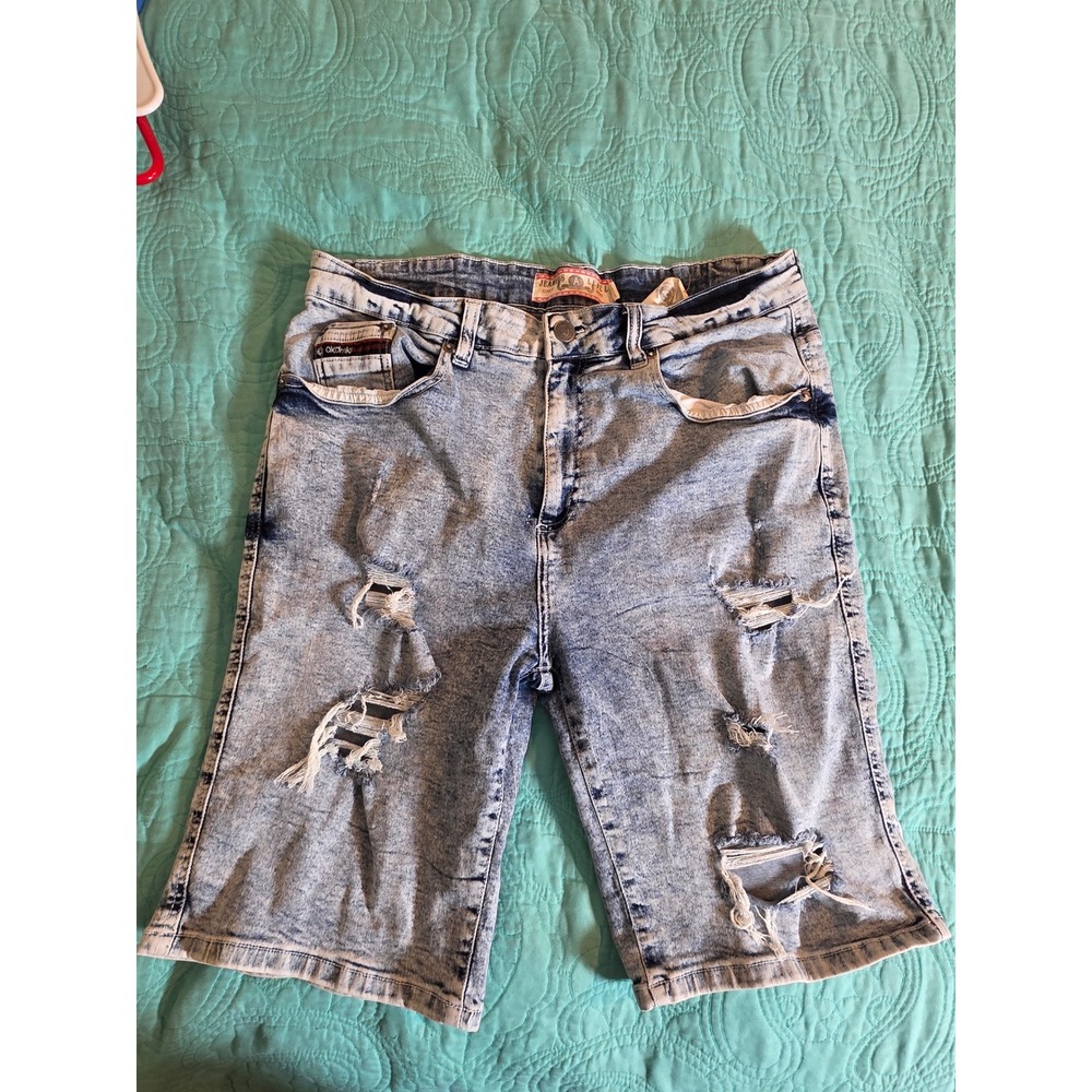 Akademiks Jeans Level 1999 Distressed Denim Shorts Light Acid Wash Mens 32 Y2K